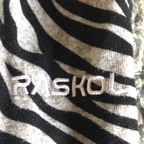 Never worn Raskol dump covers - Picture 2 of 5